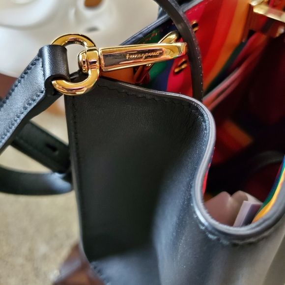 Salvatore FERRAGAMO Mini Studio Shoulder Bag - Picture 6 of 8